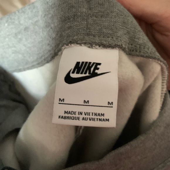 Nike girls grey sweatpants - Picture 4 of 4